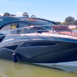 Barcos seminovos para famílias