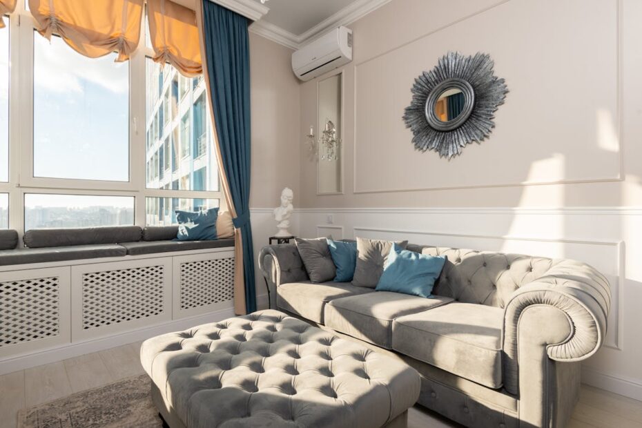 Sofá embaixo do ar condicionado